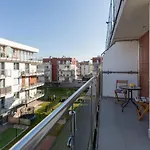 Apartamento Bursztynowe V By Renters