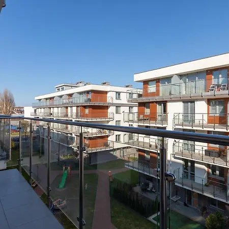 Bursztynowe V By Renters Apartman *